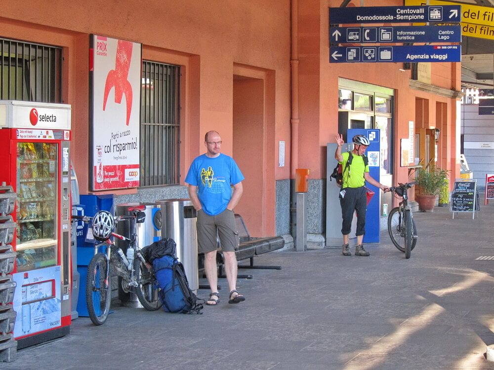 Abschied am Bahnhof Locarno und Rückreise mit der Bahn