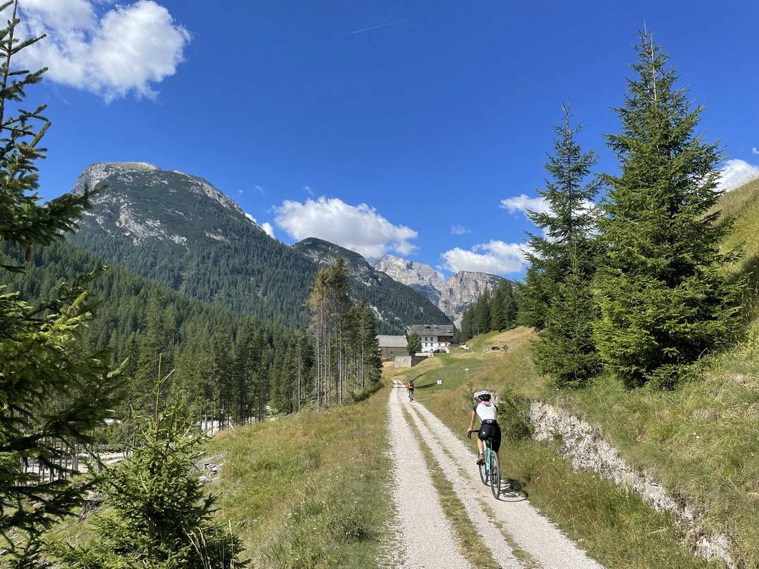 Dolomiten Radweg auf der alten Bahntrasse